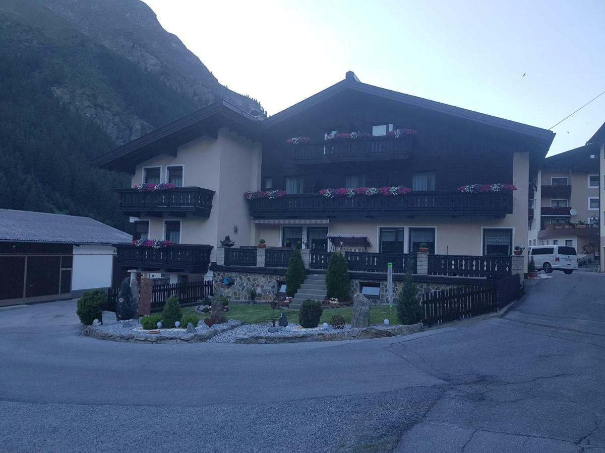 Haus Margret Bed and Breakfast Sankt Leonhard im Pitztal Εξωτερικό φωτογραφία